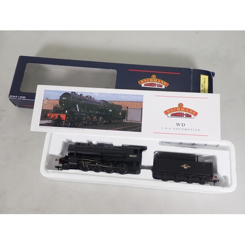 1120 - A boxed Bachmann 00 gauge Thompson B1 Class 'Wildebeest' and a boxed WD 8F 2-8-0 Locomotive in auste... 