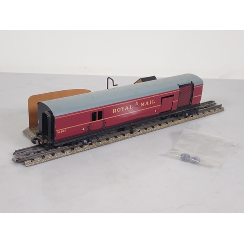 1125 - A boxed Hornby Dublo 3-rail T.P.O Mail Van Set