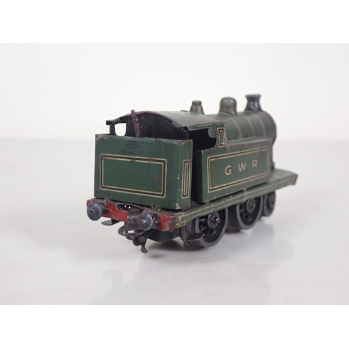 1129 - A Bing Table Top 00 gauge GWR 2-4-0 clockwork Locomotive