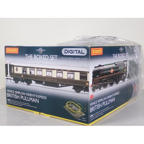 1136 - A boxed Hornby 00 gauge digital Venice Simplon Orient Express British Pullman Set