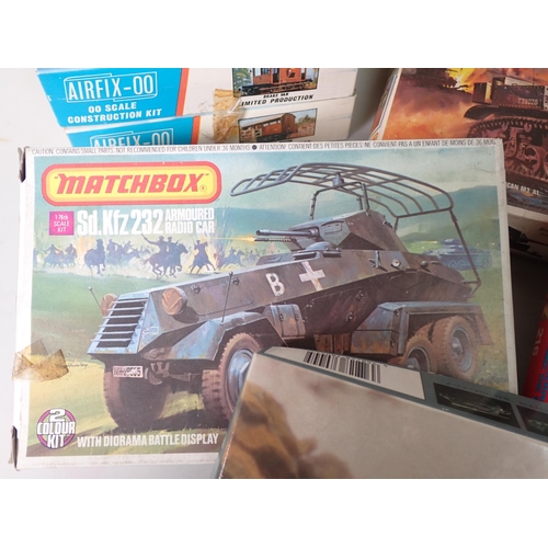 1156 - A box of mainly 1:76 scale plastic Kits of Military Vehicles including Airfix, Matchbox, Fujimi, etc... 