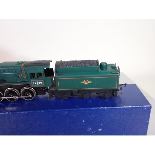 1162 - A boxed Hornby 00 gauge R.859 Black Five Locomotive 'Ayrshire Yeomanry', an unboxed Hornby 9F 'Eveni... 