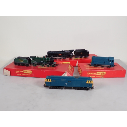 1163 - A boxed Hornby 00 gauge R.350 4-4-0 SR Locomotive, a boxed Hornby 4-6-2 'Princess Victoria' Locomoti... 