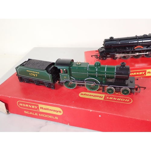 1163 - A boxed Hornby 00 gauge R.350 4-4-0 SR Locomotive, a boxed Hornby 4-6-2 'Princess Victoria' Locomoti... 