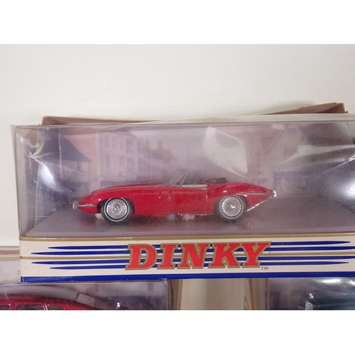 1172 - Twenty three boxed Matchbox Dinky Series Models including Delahaye 145, Mercedes 300SL, Commer Van, ... 