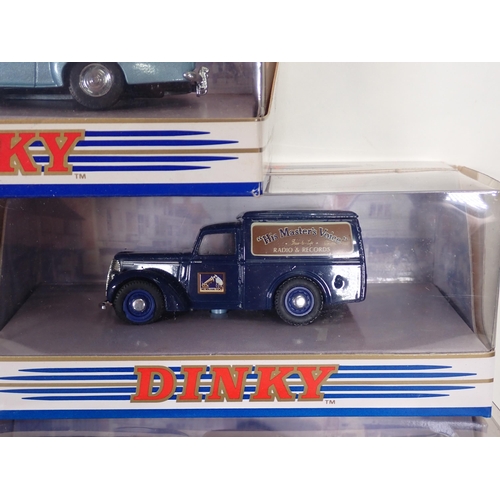 1172 - Twenty three boxed Matchbox Dinky Series Models including Delahaye 145, Mercedes 300SL, Commer Van, ... 