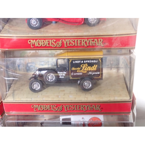 1174 - Twenty five boxed Matchbox Models of Yesteryear including Model 'A' Ford Van, Crossley Beer Lorry, M... 