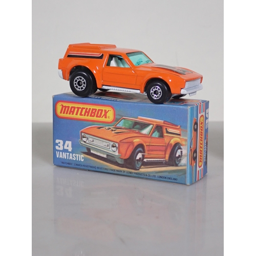 1223 - Five boxed Matchbox Superfast and 75 diecast Models including No.34 Vantastic, No.35 Fandango, No.41... 