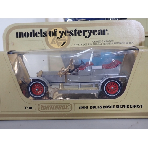 1261 - Twenty six boxed Matchbox Models of Yesteryear including 1927 Talbot Unofficial Yesteryear Advertisi... 