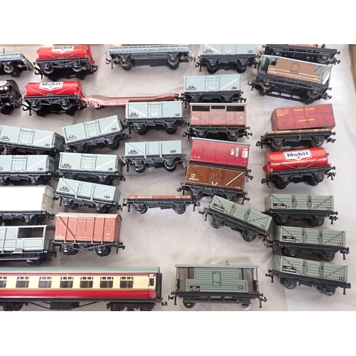 1291 - Thirty seven unboxed Hornby Dublo 2-rail Wagons, some with scale wheels, VG-Ex