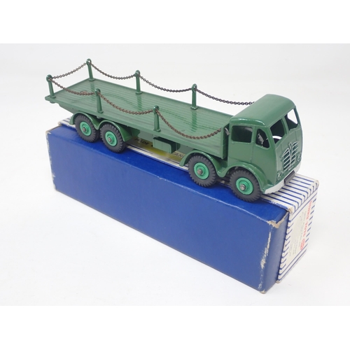 1310 - A boxed Dinky Toys No.905 green Foden Flat Truck with chains