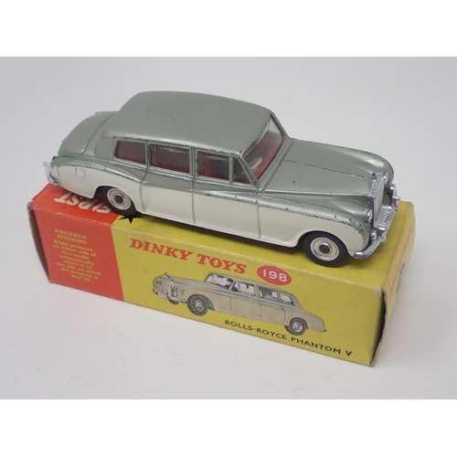 1338 - A boxed Dinky Toys No.198 Rolls Royce Phantom V