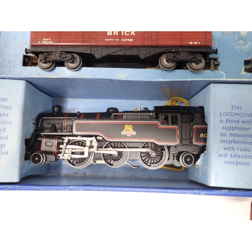 1645 - A boxed Hornby Dublo EDG18 2-6-4 Tank Goods Set, missing low Wagon, with instructions and ephemera, ... 