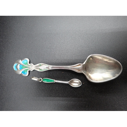 118 - An Edward VII silver and enamel Art Nouveau Spoon, London 1903, and a small Continental silver and r... 