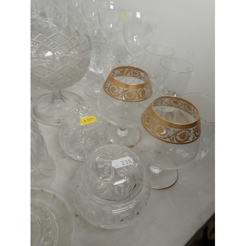 338 - A quantity of glassware including bowls, glasses, jug, etc