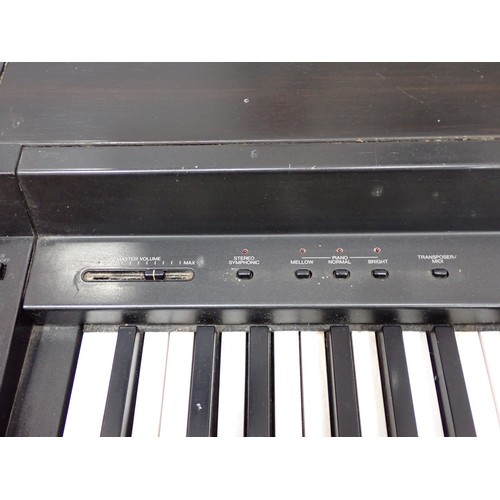 222 - A Yamaha Clavinova CLP-50 with advanced wave memory A/F, passed PAT