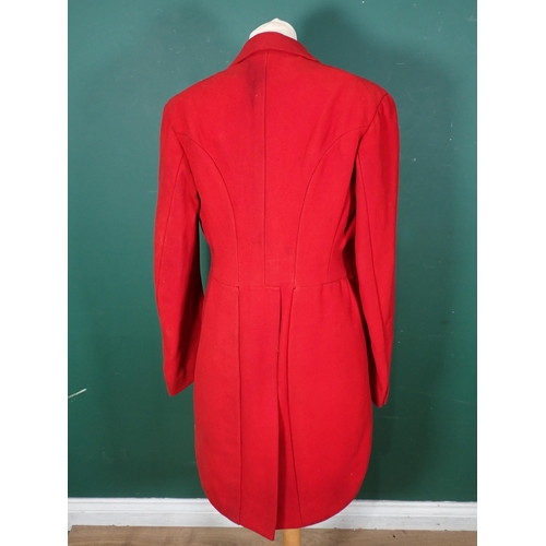 1380 - A scarlet 'swallowtail' Hunting Coat without buttons