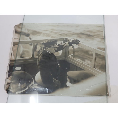 1287 - Thirty WWI British Photographs of mainly Royal Navy interest with most being Official Naval Photogra... 