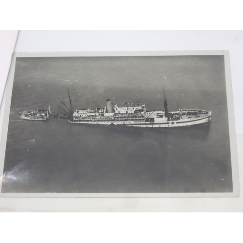 1287 - Thirty WWI British Photographs of mainly Royal Navy interest with most being Official Naval Photogra... 