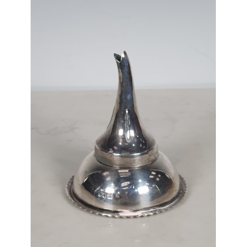 41 - An Elizabeth II silver Wine Funnel with gadroon rim, London 1978