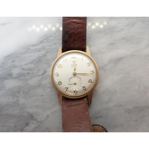 162 - A gentleman's 1960's Tudor Royal Wristwatch the silvered dial with arabic numerals and subsidiary se... 