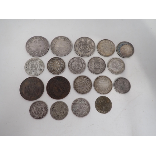 262 - A collection of World Coins, to include Lucca 1808 5 Franchi, India Rupees 1840, 1900, 1911 and 1917... 