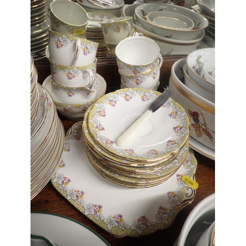 243 - A quantity of Royal Worcester Evesham Tableware, Stanley Tea Service, Noritake Dinnerware and variou... 