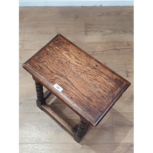 624 - An oak Joint Stool in the 17th Century style 1ft 6in W x 1ft 6in H