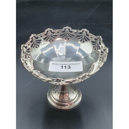 113 - A George V silver pedestal Sweet Dish with pierced border, Birmingham 1913