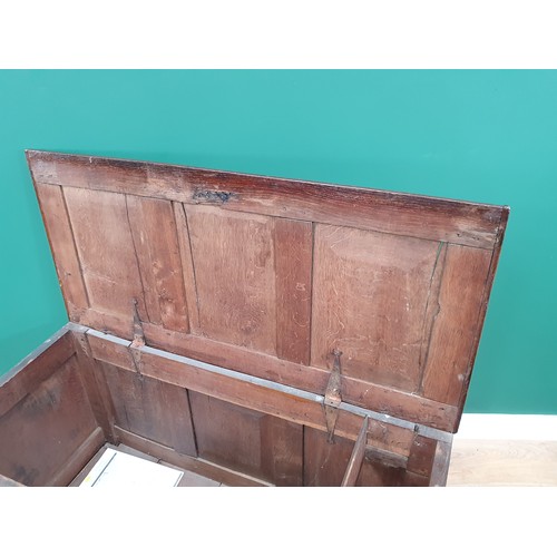 289 - A 17th Century oak panelled Coffer, 3ft 9