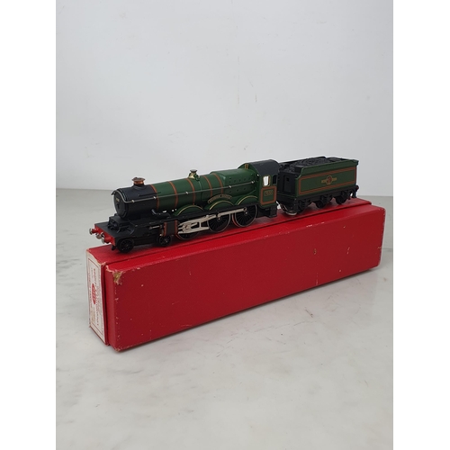 114 - A boxed Hornby Dublo 2220 'Denbigh Castle' Locomotive with instructions