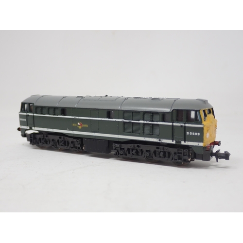 149 - Lima N gauge Class 31 diesel Locomotive in BR green livery, boxed