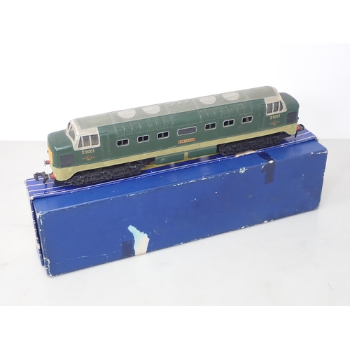 505 - Hornby Dublo 3234 Deltic 'St Paddy' Locomotive, boxed