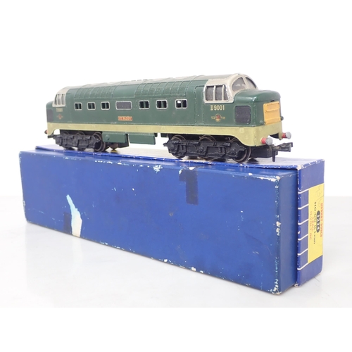 505 - Hornby Dublo 3234 Deltic 'St Paddy' Locomotive, boxed