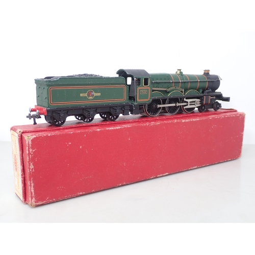 518 - Hornby Dublo 2220 'Denbigh Castle' Locomotive, boxed with instructions