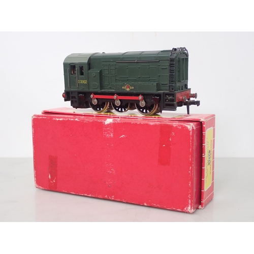 519 - Hornby Dublo 2218 2-6-4T Locomotive No.80033, boxed and a 2231 diesel Shunting Locomotive, boxed wit... 