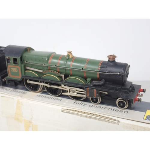 523 - Wrenn 00 gauge W2222 'Devizes Castle' Locomotive, boxed