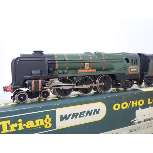 527 - Wrenn 00 gauge W2224 'Devizes Castle' Locomotive, boxed; and Wrenn W2236 West Country 'Barnstaple' L... 