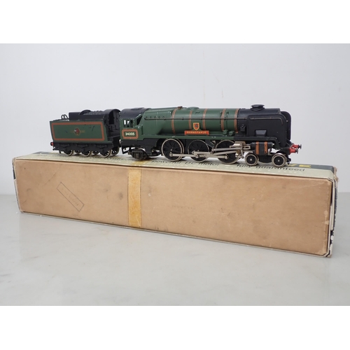 527 - Wrenn 00 gauge W2224 'Devizes Castle' Locomotive, boxed; and Wrenn W2236 West Country 'Barnstaple' L... 