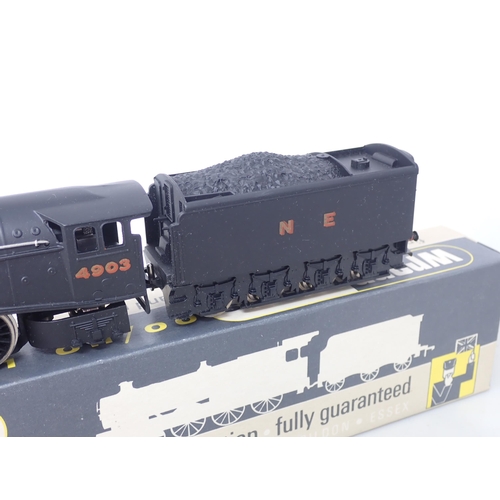 534 - Wrenn 00 gauge W2213 A4 'Peregrine' in NE black livery, boxed with instructions