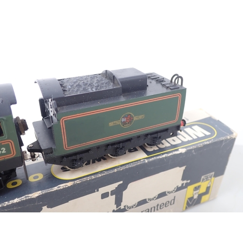 538 - Wrenn W2237 West Country Class Locomotive 'Dorchester', boxed with instructions