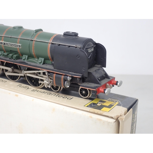 540 - Wrenn 00 gauge W2228 'City of Birmingham' Locomotive in BR green livery, boxed with instructions