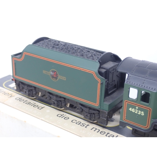 540 - Wrenn 00 gauge W2228 'City of Birmingham' Locomotive in BR green livery, boxed with instructions