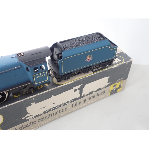 541 - Wrenn 00 gauge W2229 'City of Glasgow' Locomotive in BR blue livery, boxed with instructions