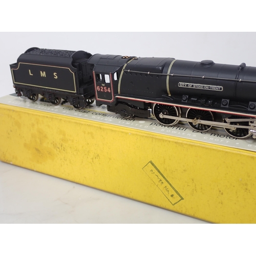 543 - Wrenn 00 gauge 2224 2-8-0 8F LMS Locomotive, boxed with instructions; and W2227 'City of Stoke-on-Tr... 