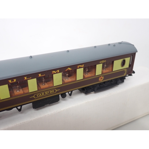 546 - Wrenn W3007/7 The Brighton Belle brown and cream Pullman set, boxed