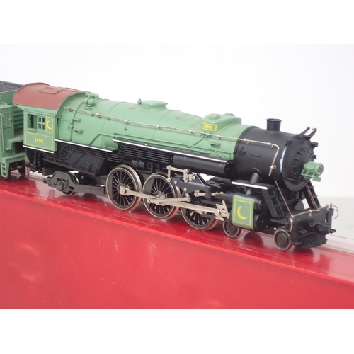 557 - Rivarossi 1285 HO scale 4-6-2 Heavy Pacific Locomotive in Southern Crescent R.R. livery, boxed (box ... 