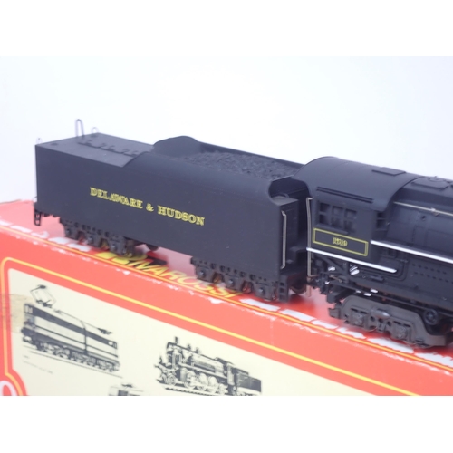 560 - Rivarossi 1268 HO scale 4-6-6-4 Challenger Locomotive, boxed