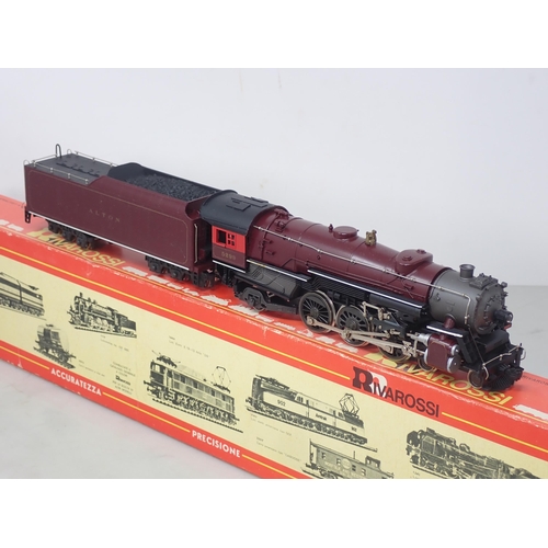 570 - Rivarossi 1530 HO scale 4-6-2 Heavy Pacific Locomotive in Chicago & Alton livery, boxed