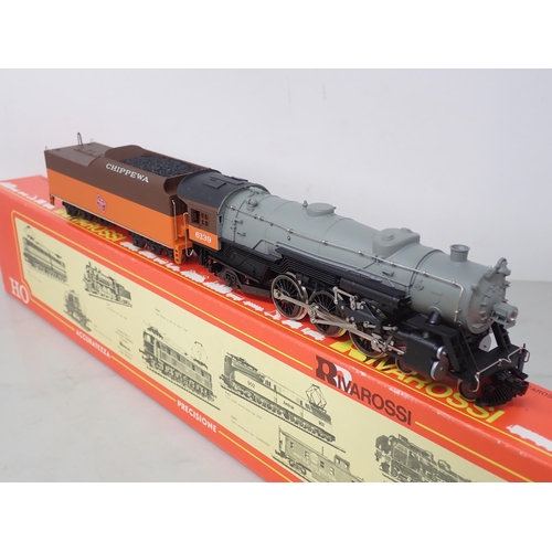 571 - Rivarossi 1214 HO scale 4-6-2 Heavy Pacific in 'Milwaukee Road' livery, boxed